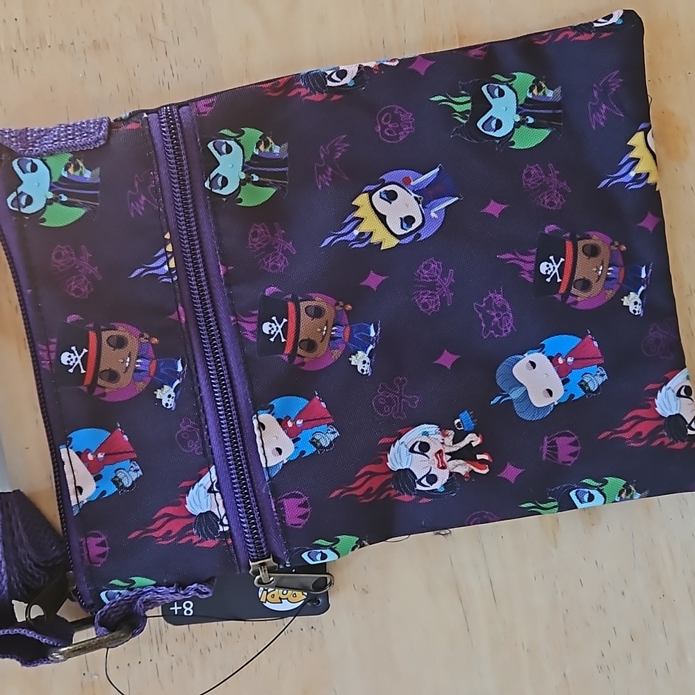 DISNEY VILLAINS CROSSBODY BAG - Picture 7 of 8